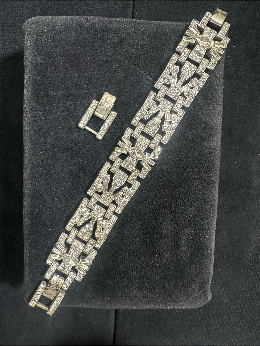 Stunning Vtg STELLA & DOT Rhinestone Art Deco Inspired Design Link Bracelet